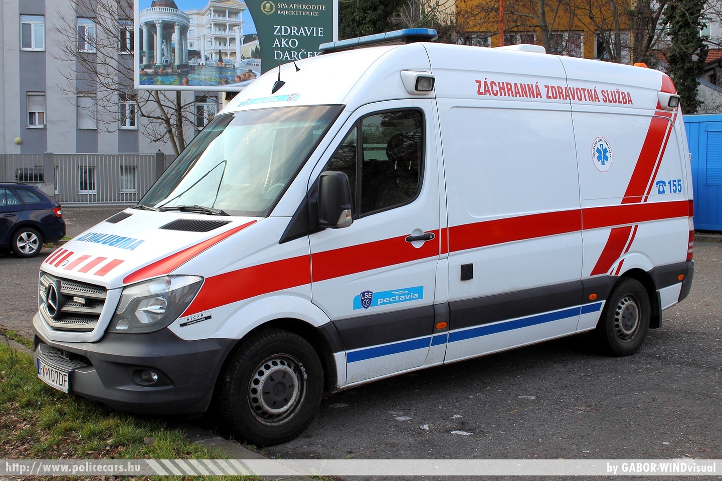Mercedes Sprinter II facelift, Life Star Emergency s.r.o., fotó: GABOR-WINDvisual
Keywords: szlovák Szlovákia mentő mentőmotor Slovakia slovakian ambulance