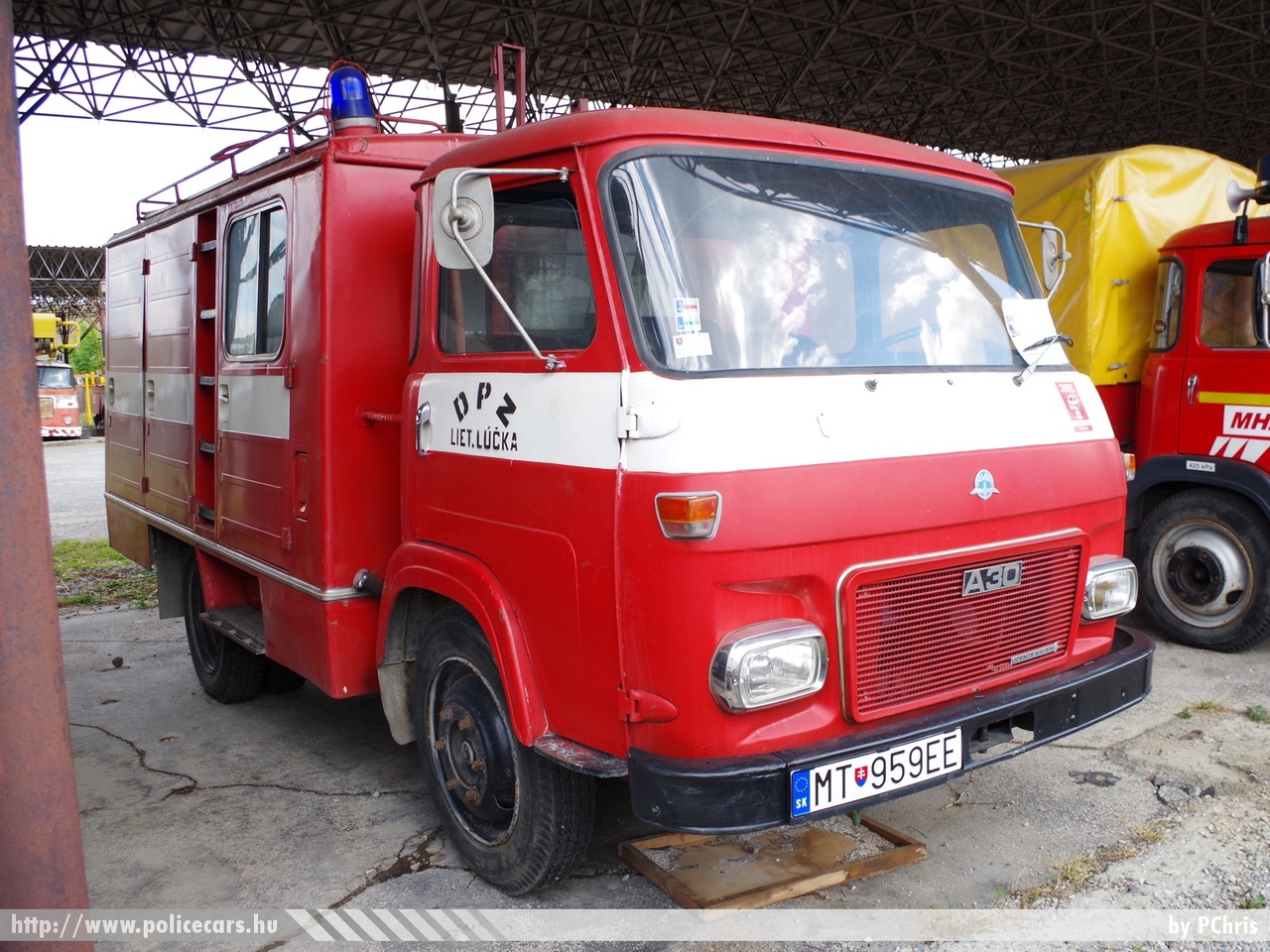 Keywords: Szlovákia szlovák tûzoltó tûzoltóautó tûzoltóság fire firetruck Slovakia slovakian