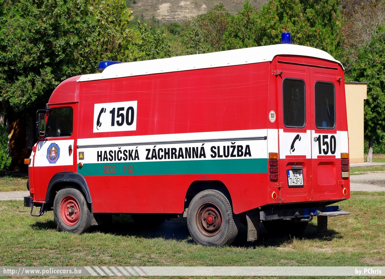 Avia A21, Önkéntes Tűzoltó Egyesület Garamkövesd (DHZ Kamenica Nad Hronom), fotó: PChris
Keywords: Szlovákia szlovák tûzoltó tûzoltóautó tûzoltóság fire firetruck Slovakia slovakian