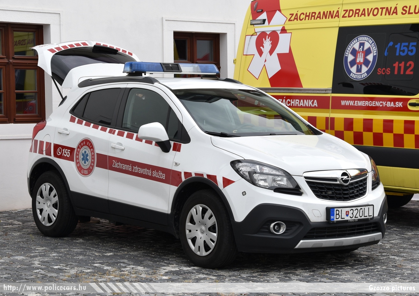 Opel Mokka, Operačné stredisko záchrannej zdravotnej služby, fotó: Gzozzo pictures
Keywords: szlovák Szlovákia mentő mentőautó Slovakia slovakian ambulance