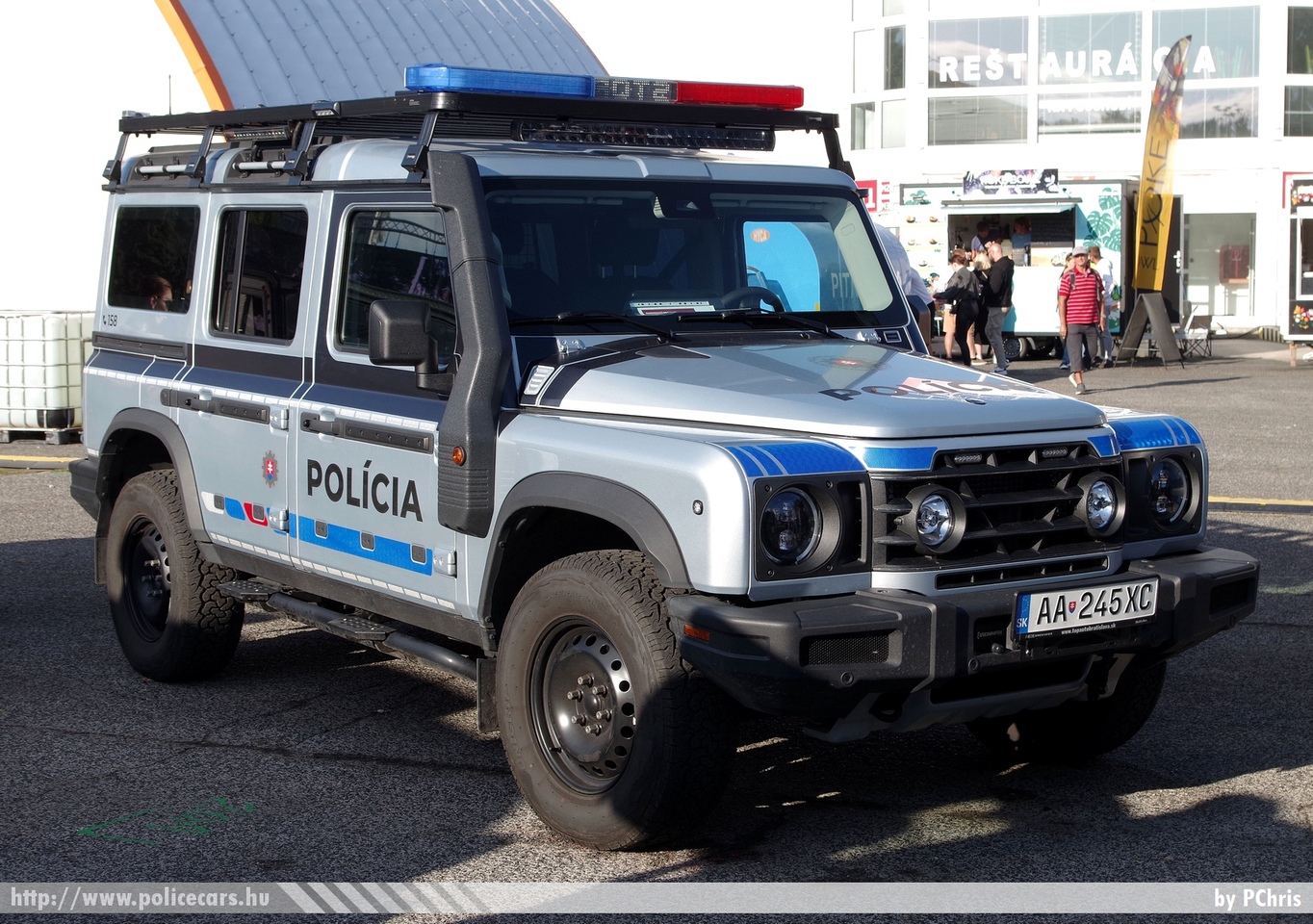 Ineos Grenadier, Polícia SR, fotó: PChris
Keywords: szlovák Szlovákia rendőr rendőrautó rendőrség police policecar Slovakia slovakian