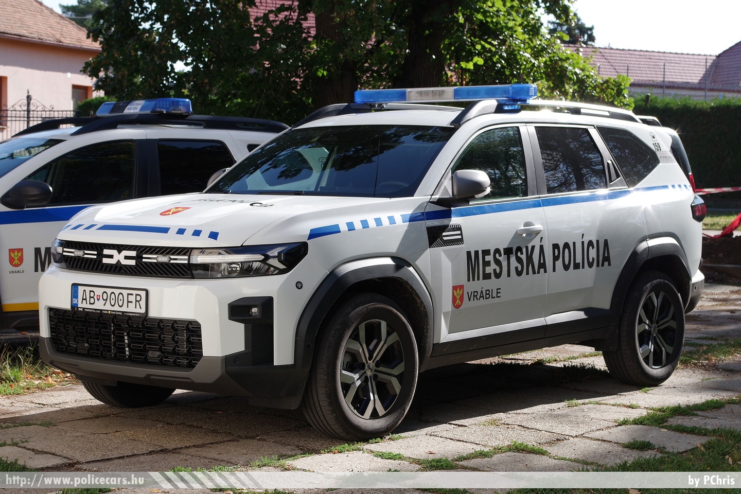 Dacia Bigster, Mestská Polícia Vráble, fotó: PChris
Keywords: szlovák Szlovákia rendőr rendőrautó rendőrség police policecar Slovakia slovakian