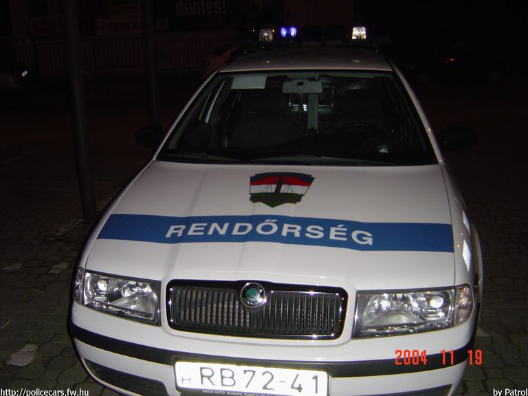 Skoda Octavia, fotó: Patrol
Keywords: rendőrautó rendőrség rendőr magyar Magyarország RB72-41 Hungary hungarian police policecar
