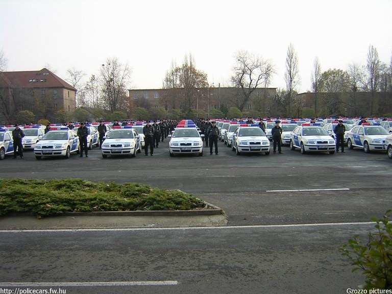 Skoda Octavia, fotó: Gzozzo pictures
Keywords: rendőrautó rendőrség rendőr magyar Magyarország Hungary hungarian police policecar