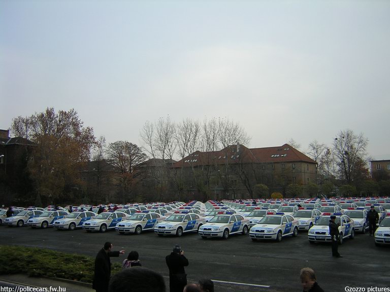 Skoda Octavia, fotó: Gzozzo pictures
Keywords: rendőrautó rendőrség rendőr magyar Magyarország Hungary hungarian police policecar
