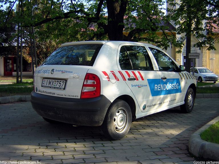 Skoda Fabia, fotó: Gzozzo pictures
Keywords: rendőrautó rendőrség rendőr magyar Magyarország IMX-757 Hungary hungarian police policecar
