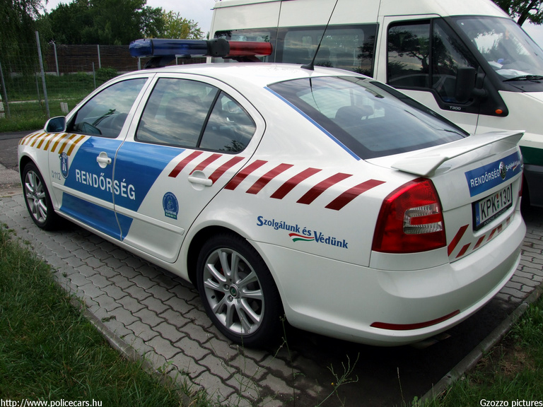 Skoda Octavia II RS, fotó: Gzozzo pictures
Keywords: rendőrautó rendőrség rendőr magyar Magyarország KPK-130 Hungary hungarian police policecar