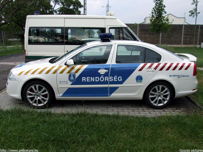 Skoda Octavia II RS, fotó: Gzozzo pictures
Keywords: rendőrautó rendőrség rendőr magyar Magyarország KPK-130 Hungary hungarian police policecar