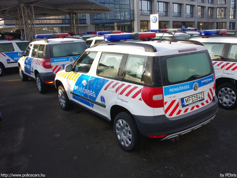 Skoda Yeti, fotó: PChris
Keywords: rendőrség rendőr rendőrautó magyar Magyarország MFE-842 Hungary hungarian police policecar