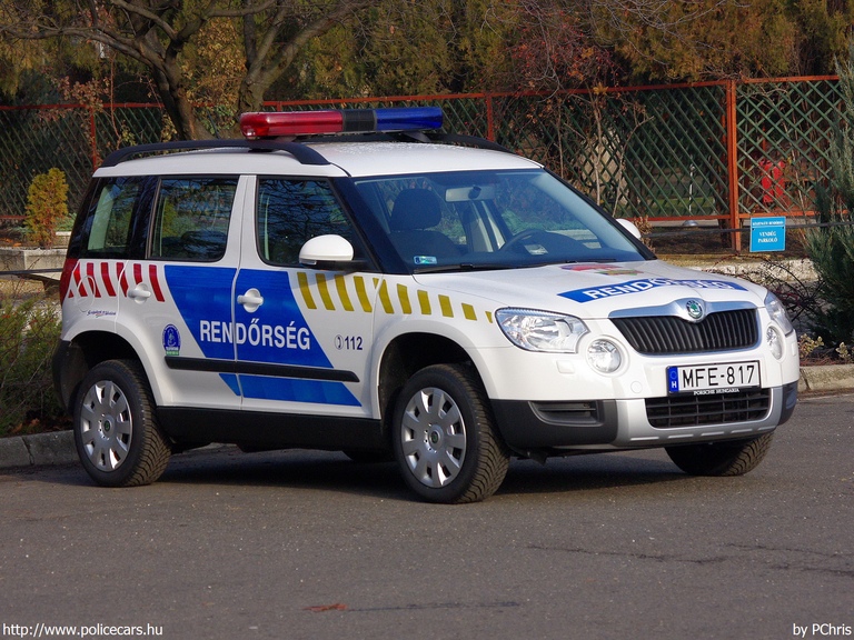Skoda Yeti, fotó: PChris
Keywords: rendőr rendőrautó rendőrség magyar Magyarország MFE-817 Hungary hungarian police policecar