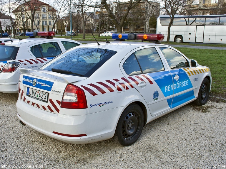 Skoda Octavia II vRS facelift, fotó: Mike
Keywords: rendőr rendőrautó rendőrség magyar Magyarország LVK-423 Hungary hungarian police policecar