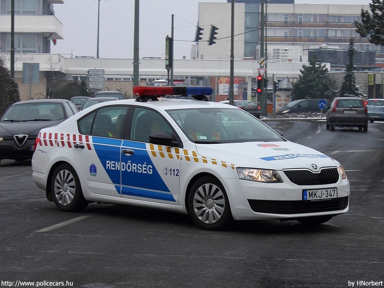 Skoda Octavia III 1.4 TSI, fotó: HNorbert
Keywords: rendőr rendőrautó rendőrség magyar Magyarország MKJ-347 Hungary hungarian police policecar
