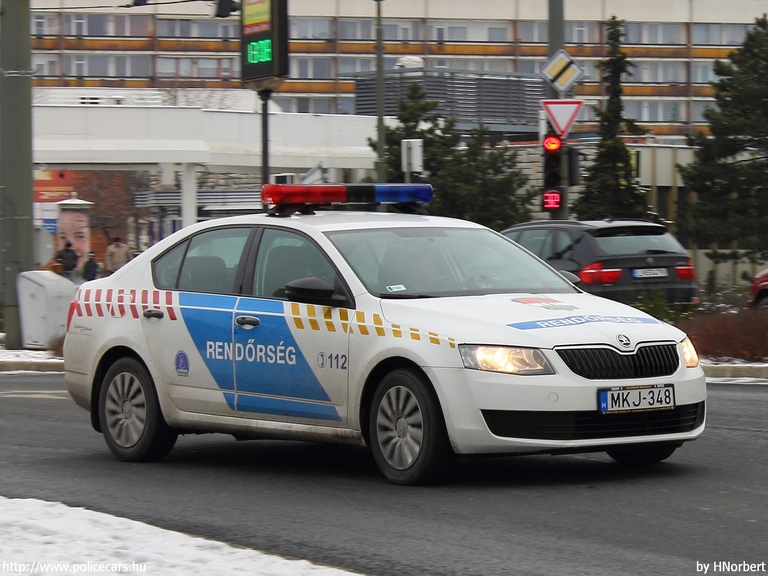 Skoda Octavia III 1.4 TSI, fotó: HNorbert
Keywords: rendőr rendőrautó rendőrség magyar Magyarország MKJ-348 Hungary hungarian police policecar