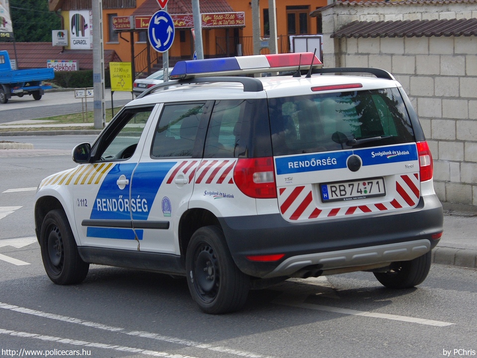 Skoda Yeti, fotó: PChris
Keywords: rendőrautó rendőrség rendőr magyar Magyarország RB74-71 Hungary hungarian police policecar