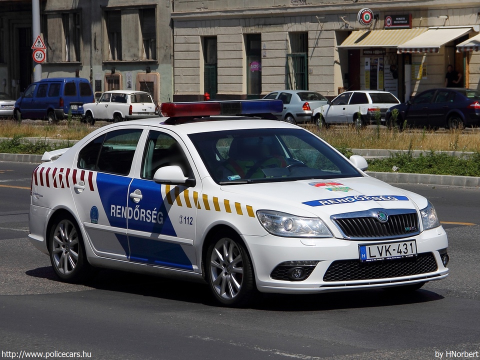 Skoda Octavia II facelift RS, fotó: HNorbert
Keywords: rendőr rendőrautó rendőrség magyar Magyarország Hungary hungarian police policecar lvk-431