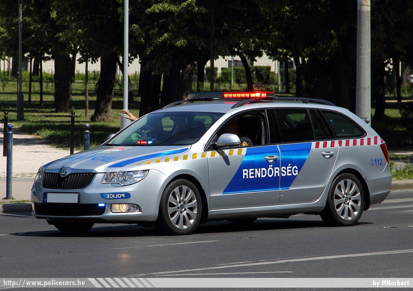 Skoda Superb, fotó: HNorbert 
Keywords: rendőr rendőrautó rendőrség magyar Magyarország Hungary hungarian police policecar
