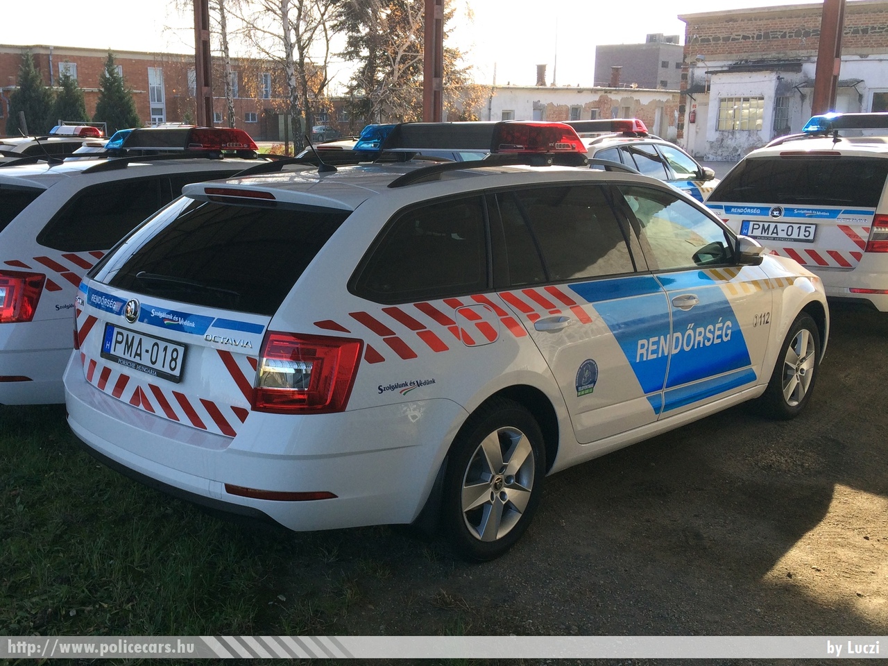Skoda Octavia III Combi facelift, fotó: Luczi
Keywords: PMA-018 PMA-015 rendőr rendőrautó rendőrség magyar Magyarország   Hungary hungarian police policecar 