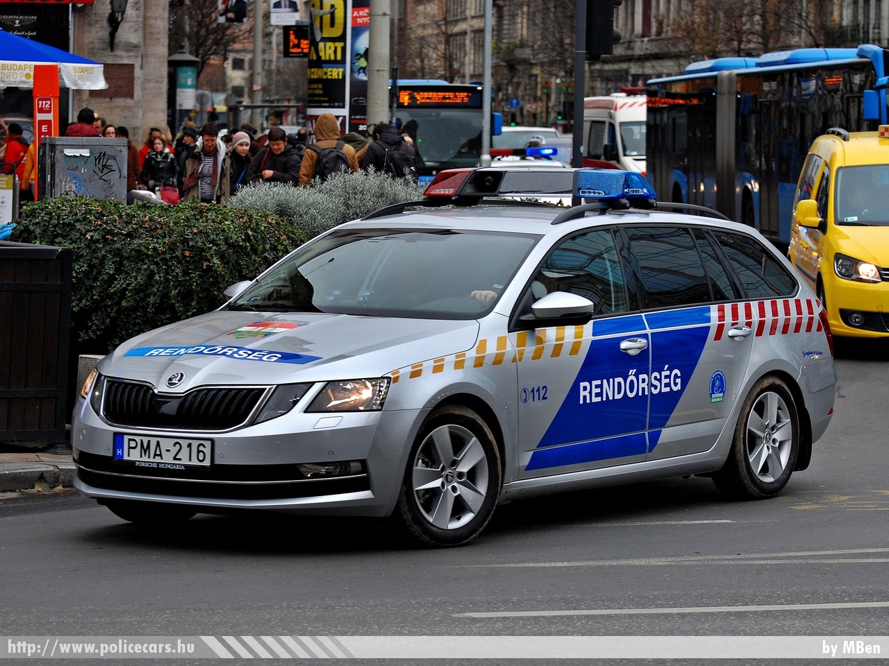 Skoda Octavia III Combi facelift, fotó: MBen
Keywords: rendőr rendőrautó rendőrség magyar Magyarország PMA-216 Hungary hungarian police policecar készenléti