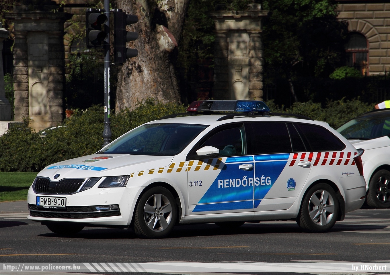 Skoda Octavia III Combi facelift, fotó: HNorbert
Keywords: magyar Magyarország rendőr rendőrautó rendőrség Hungary hungarian police policecar PMB-900
