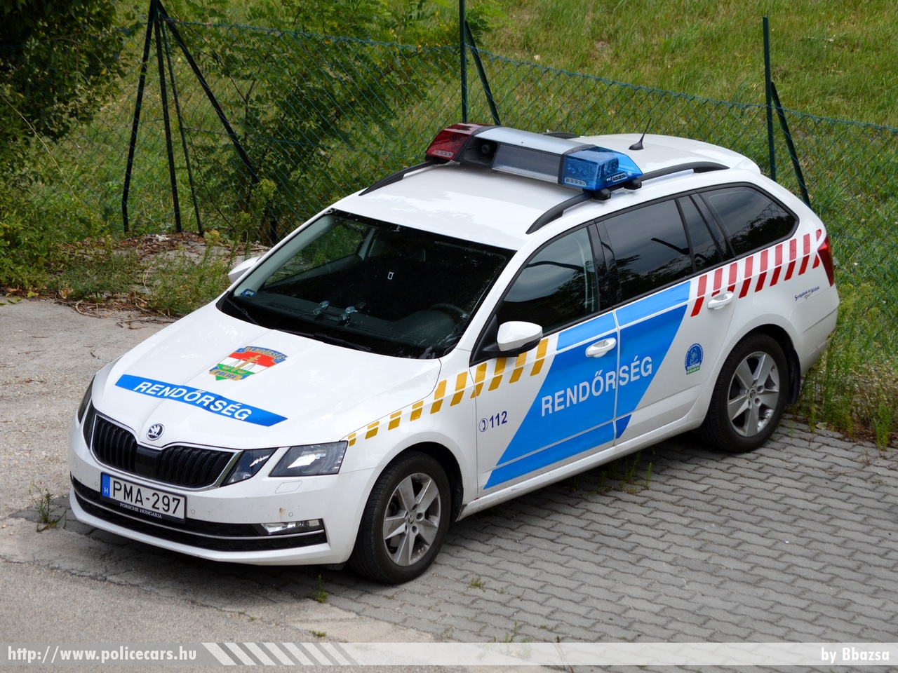 Skoda Octavia III Combi facelift, fotó: Bbazsa
Keywords: rendőr rendőrautó rendőrség magyar Magyarország hungarian Hungary police policecar PMA-297