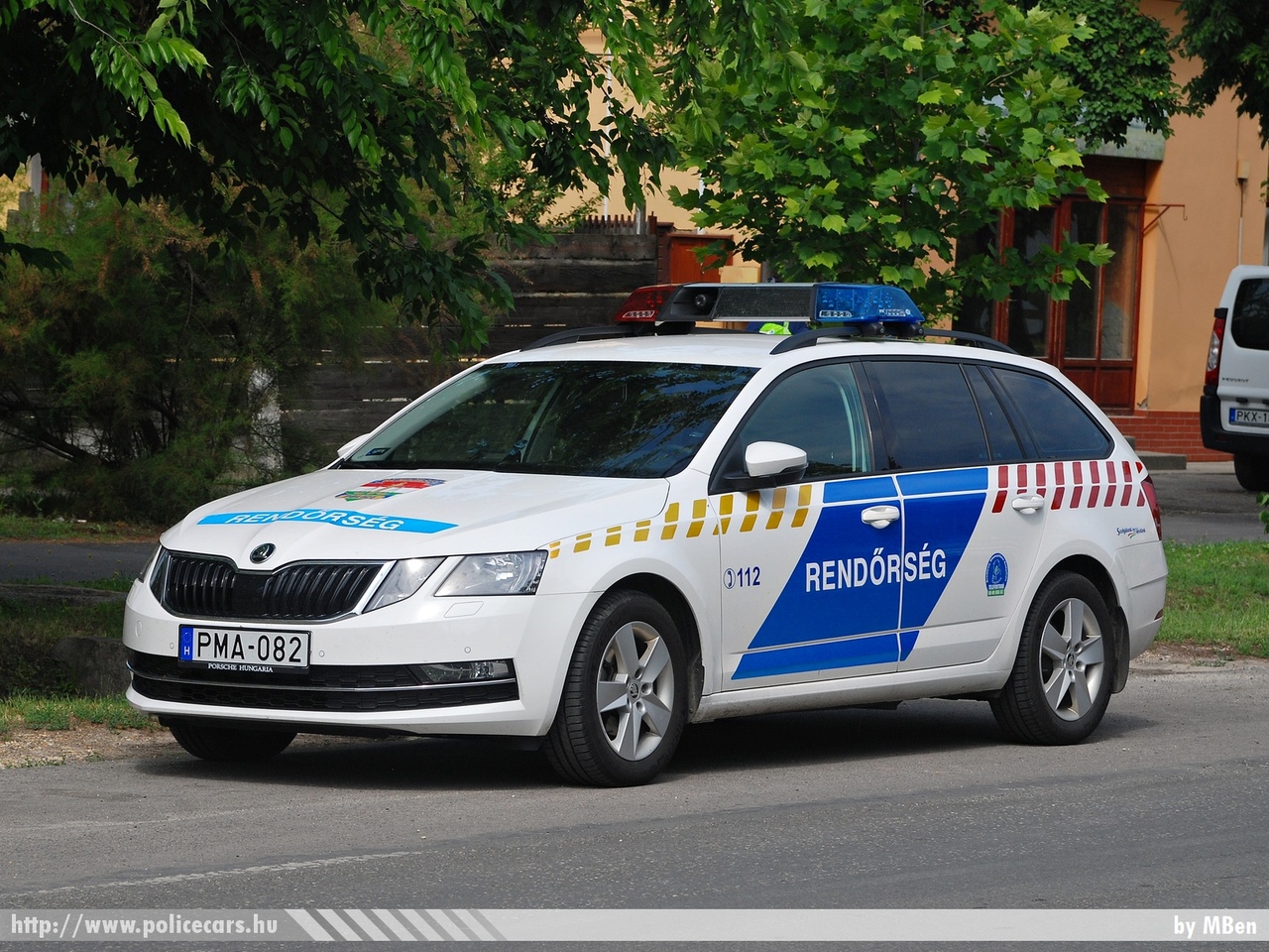 Skoda Octavia III Combi facelift, fotó: MBen
Keywords: rendőr rendőrautó rendőrség magyar Magyarország hungarian Hungary police policecar PMA-082