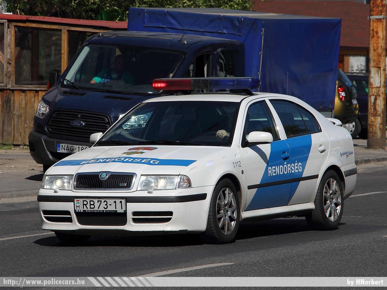 Skoda Octavia, fotó: HNorbert
Keywords: rendőr rendőrautó rendőrség magyar Magyarország hungarian Hungary police policecar RB73-11