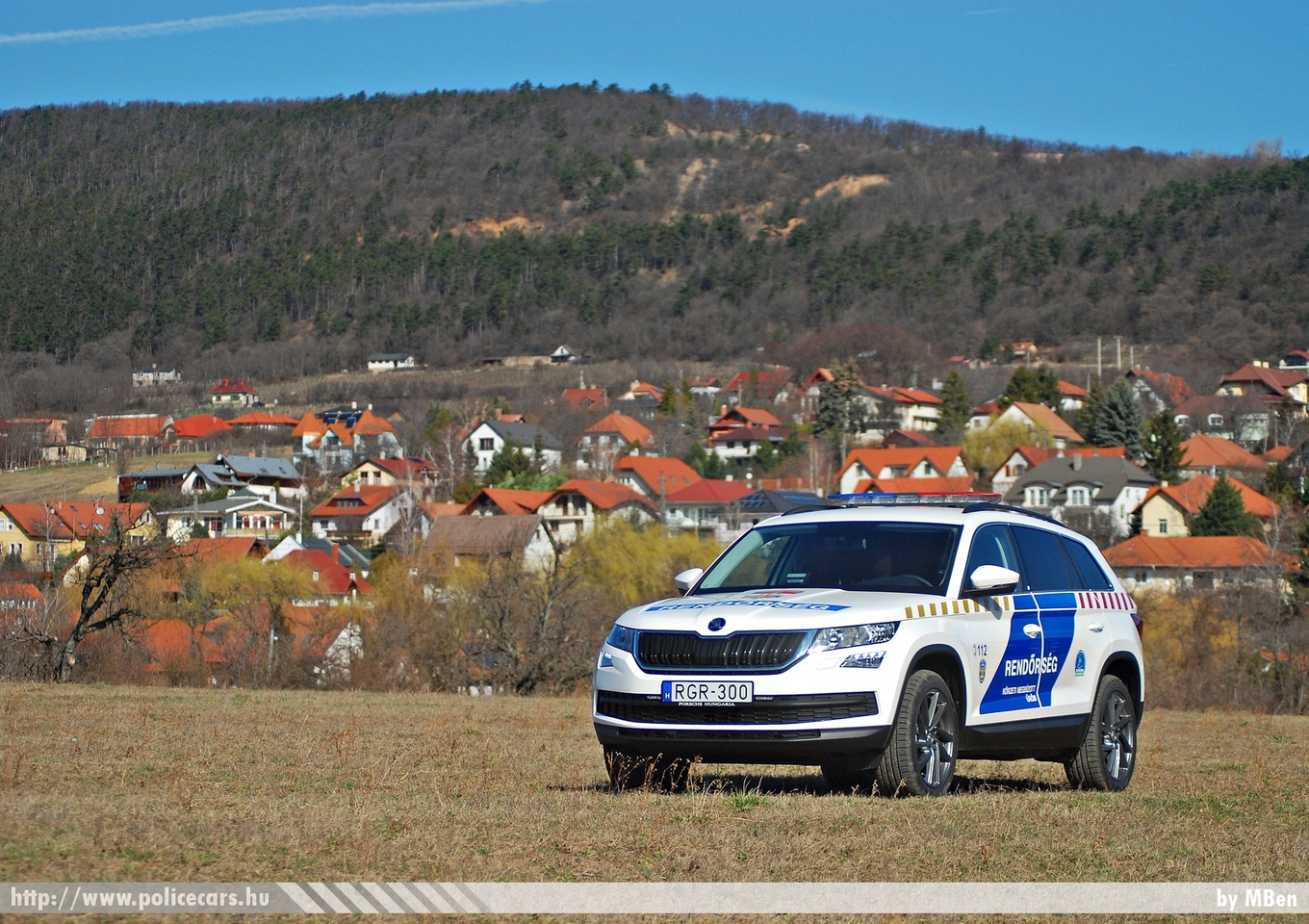 Skoda Kodiaq 4x4, fotó: MBen
Keywords: rendőr rendőrautó rendőrség magyar Magyarország hungarian Hungary police policecar RGR-300