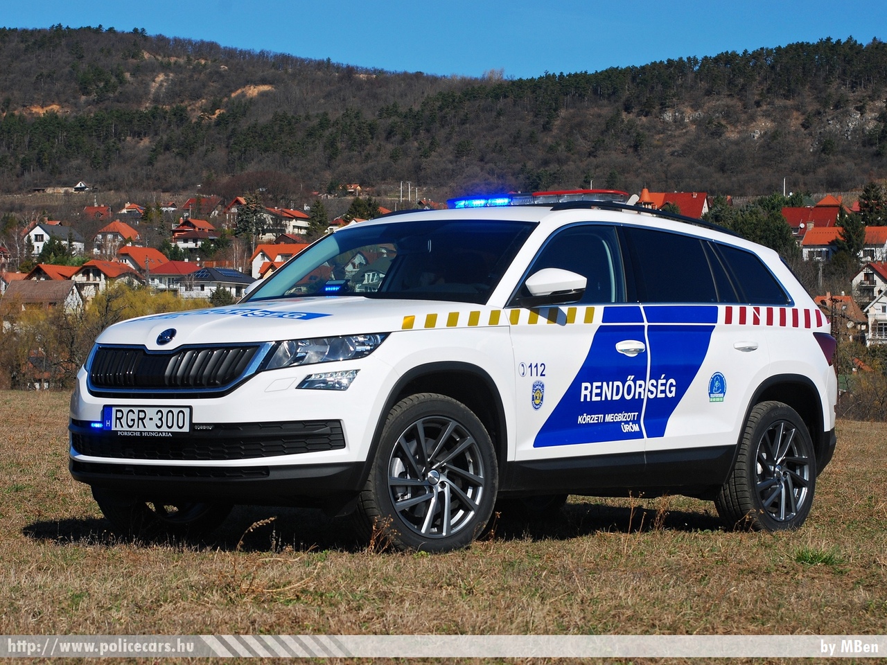 Skoda Kodiaq 4x4, fotó: MBen
Keywords: rendőr rendőrautó rendőrség magyar Magyarország hungarian Hungary police policecar RGR-300