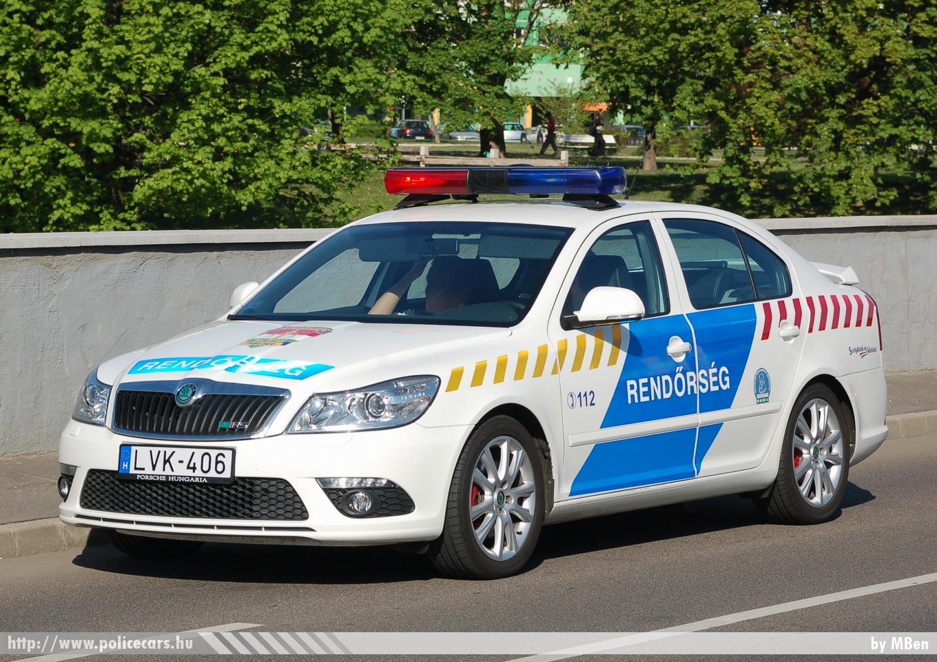 Skoda Octavia II facelift RS, fotó: MBen
Keywords: rendőr rendőrautó rendőrség magyar Magyarország hungarian Hungary police policecar LVK-406