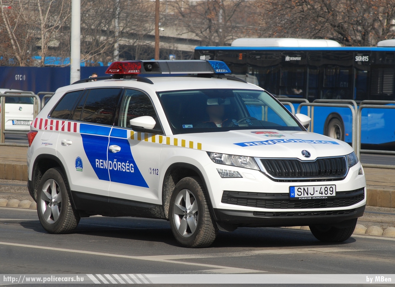 Skoda Kodiaq, fotó: MBen
Keywords: rendőr rendőrautó rendőrség magyar Magyarország hungarian Hungary police policecar SNJ-489