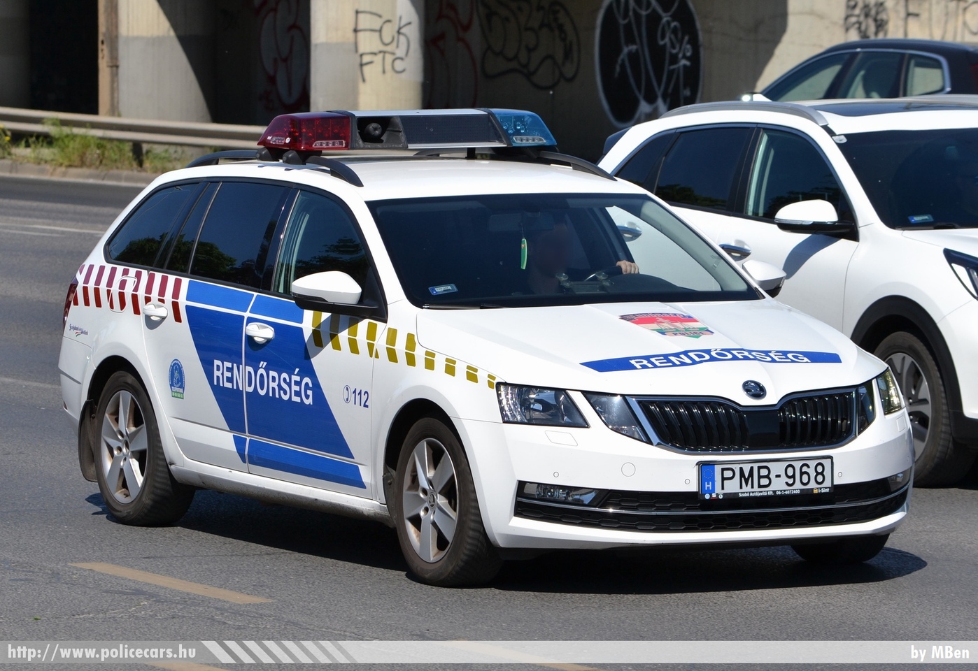 Skoda Octavia III Combi facelift, fotó: MBen
Keywords: rendőr rendőrautó rendőrség magyar Magyarország hungarian Hungary police policecar PMB-968