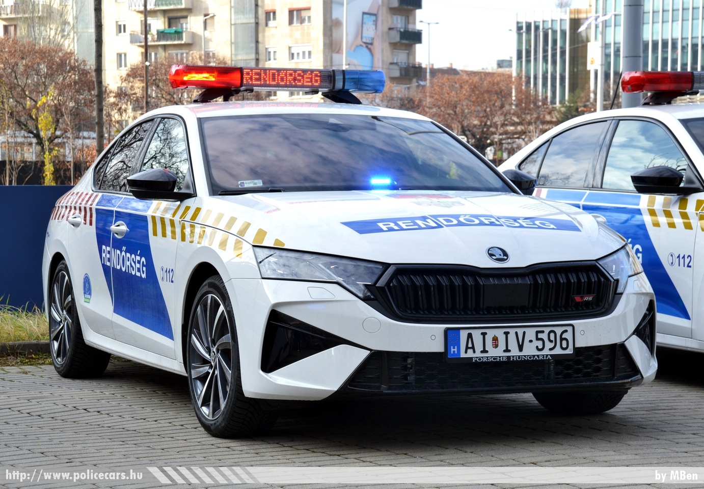 Skoda Octavia IV RS, fotó: MBen
Keywords: rendőr rendőrautó rendőrség magyar Magyarország hungarian Hungary police policecar AIIV-596