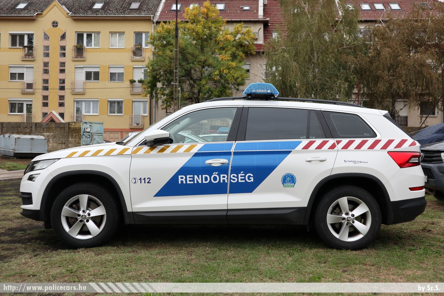 Skoda Kodiaq, fotó: Sz.S.
Keywords: rendőr rendőrautó rendőrség magyar Magyarország hungarian Hungary police policecar SNJ-495