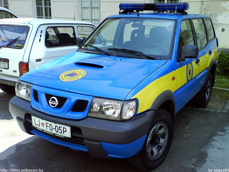 Nissan Terrano, fotó: Zotya104
Keywords: szlovén Szlovénia polgári védelem slovenian Slovenia