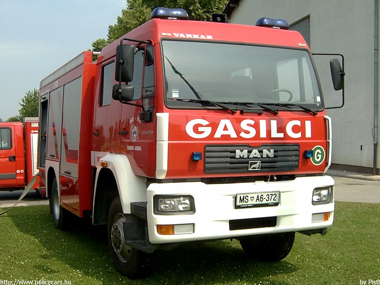 MAN, fotó: Pisti
Keywords: szlovén Szlovénia tûzoltóautó tûzoltóság tûzoltó slovenian Slovenia fire firetruck