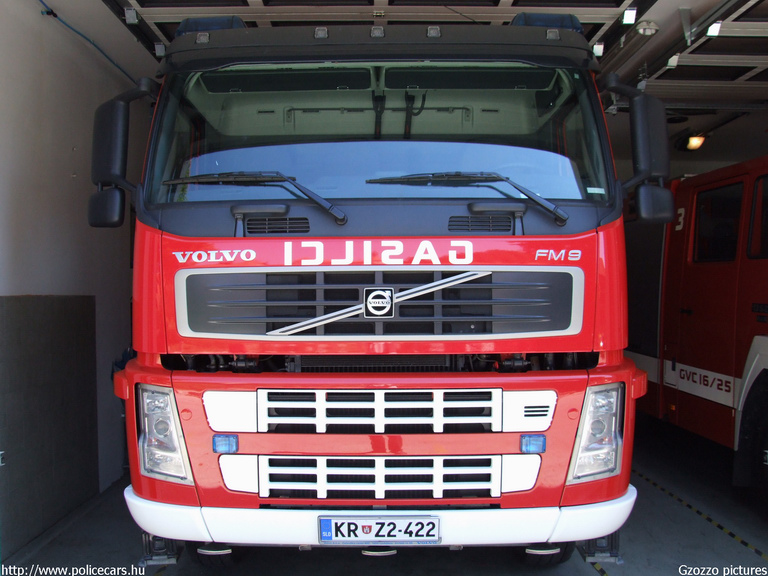 Volvo FM9, Skofja Loka, fotó: Gzozzo pictures
Keywords: szlovén Szlovénia tûzoltóautó tûzoltóság tûzoltó slovenian Slovenia fire firetruck