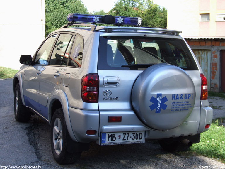 Toyota RAV4, fotó: Gzozzo pictures
Keywords: szlovén Szlovénia mentőautó mentő slovenian Slovenia ambulance