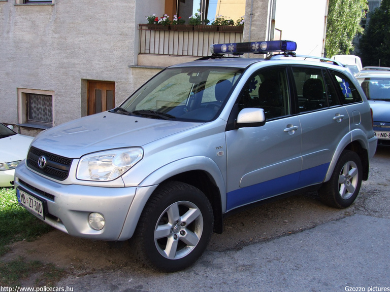 Toyota RAV4, fotó: Gzozzo pictures
Keywords: szlovén Szlovénia mentőautó mentő slovenian Slovenia ambulance