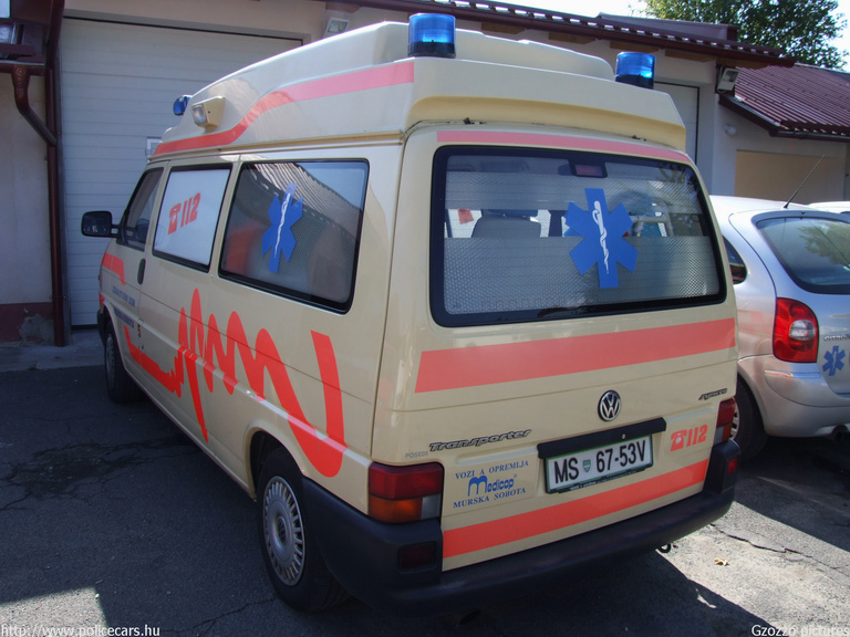 Volkswagen Transporter T4, fotó: Gzozzo pictures
Keywords: szlovén Szlovénia mentőautó mentő slovenian Slovenia ambulance