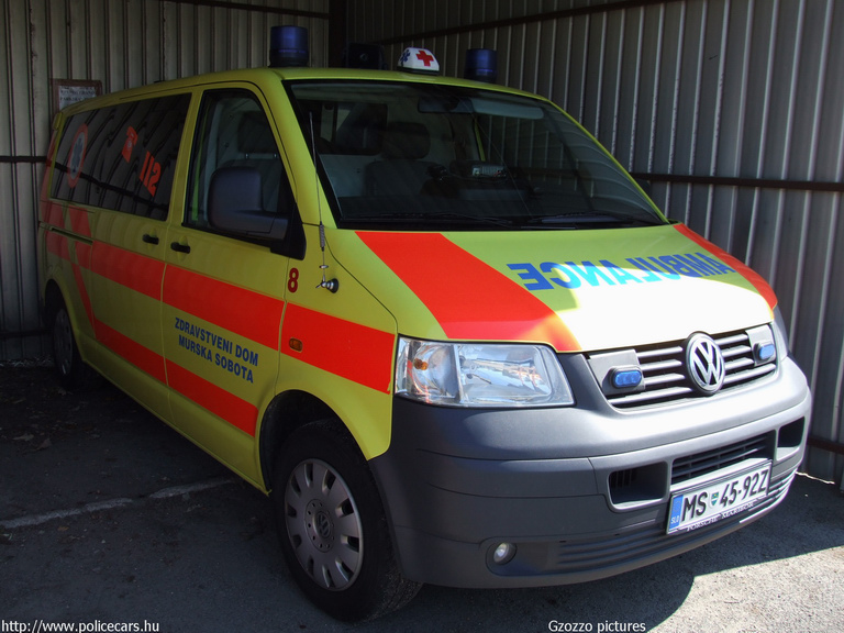 Volkswagen Transporter T5, fotó: Gzozzo pictures
Keywords: szlovén Szlovénia mentőautó mentő slovenian Slovenia ambulance