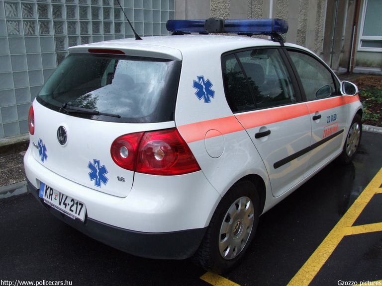 Volkswagen Golf V, fotó: Gzozzo pictures
Keywords: szlovén Szlovénia mentőautó mentő slovenian Slovenia ambulance
