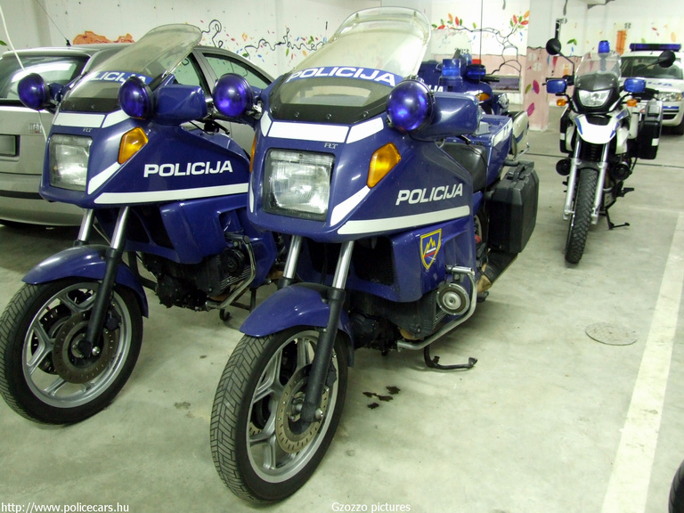 BMW, fotó: Gzozzo pictures
Keywords: szlovén Szlovénia rendőrautó rendőrség rendőr police policecar Slovenia slovenian