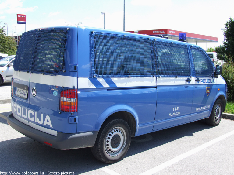 Volkswagen Transporter T5, fotó: Gzozzo pictures
Keywords: szlovén Szlovénia rendőrautó rendőrség rendőr police policecar Slovenia slovenian