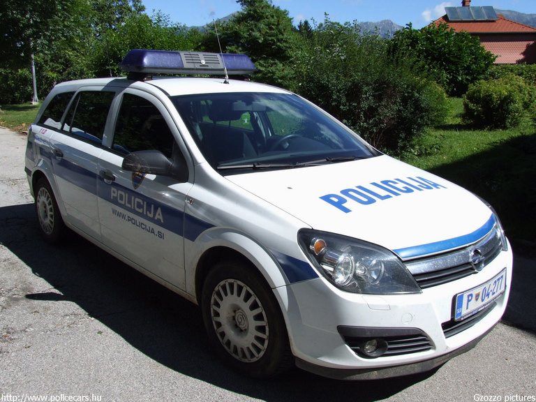 Opel Astra H, fotó: Gzozzo pictures
Keywords: szlovén Szlovénia rendőrautó rendőrség rendőr police policecar Slovenia slovenian