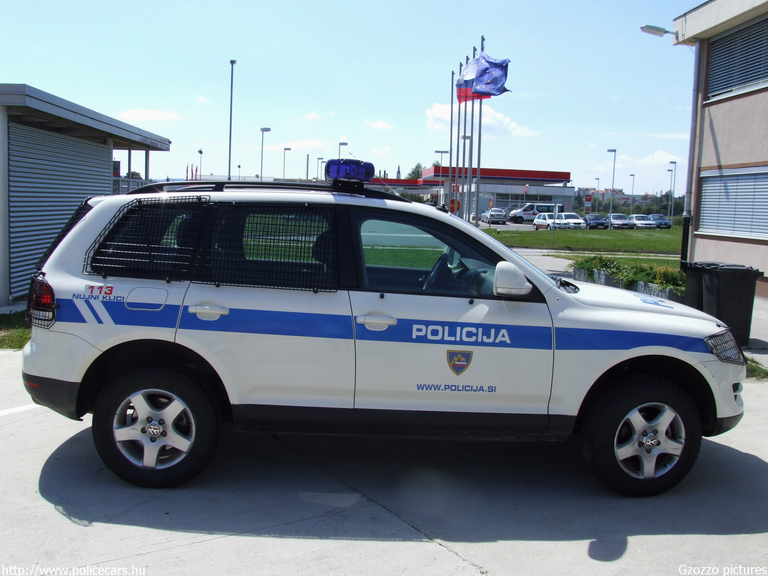 Volkswagen Touareg, fotó: Gzozzo pictures
Keywords: szlovén Szlovénia rendőrautó rendőrség rendőr police policecar Slovenia slovenian