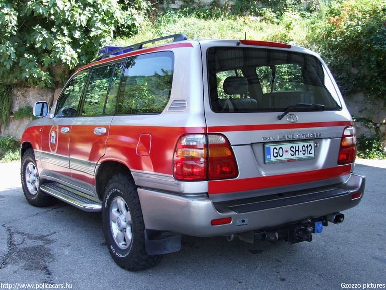 Toyota Land Cruiser, Kanal, fotó: Gzozzo pictures
Keywords: szlovén Szlovénia tûzoltóautó tûzoltóság tûzoltó slovenian Slovenia fire firetruck
