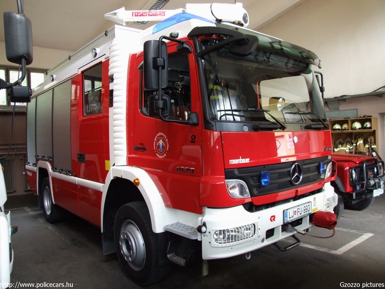Mercedes Atego 1629 GVC 16/24, GARS Jesenice, fotó: Gzozzo pictures
Keywords: szlovén Szlovénia tûzoltóautó tûzoltóság tûzoltó slovenian Slovenia fire firetruck