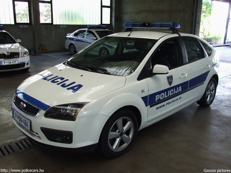 Ford Focus, fotó: Gzozzo pictures
Keywords: szlovén Szlovénia rendőrautó rendőrség rendőr police policecar Slovenia slovenian