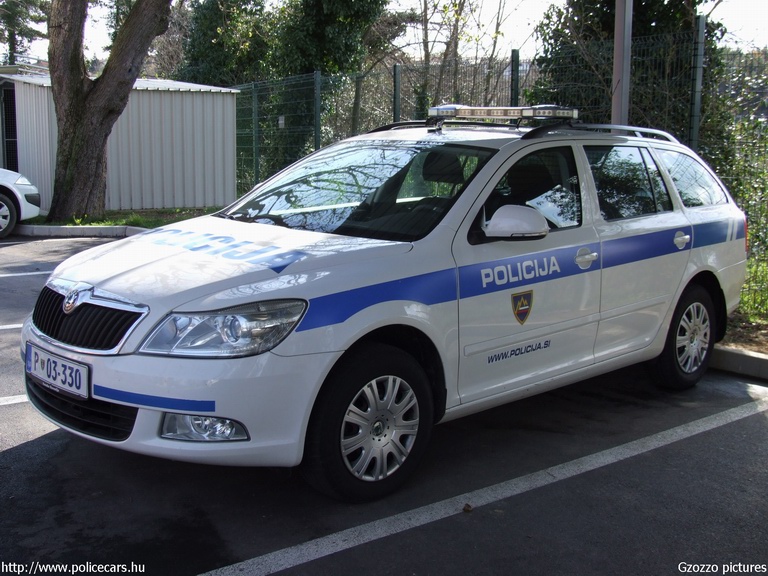 Skoda Octavia II Facelift, fotó: Gzozzo pictures
Keywords: szlovén Szlovénia rendőrautó rendőrség rendőr police policecar Slovenia slovenian