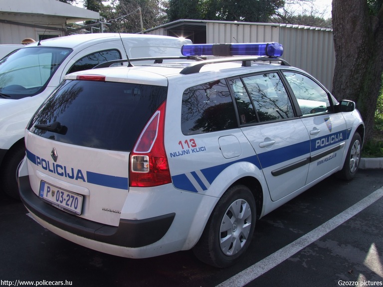 Renault Megane, fotó: Gzozzo pictures
Keywords: szlovén Szlovénia rendőrautó rendőrség rendőr police policecar Slovenia slovenian